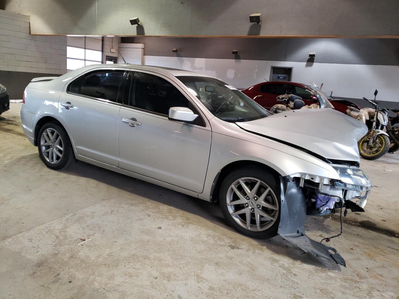 Photo 3 VIN: 3FAHP0JA5BR176475 - FORD FUSION 