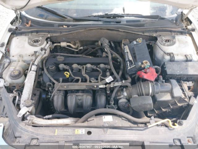 Photo 9 VIN: 3FAHP0JA5BR185824 - FORD FUSION 