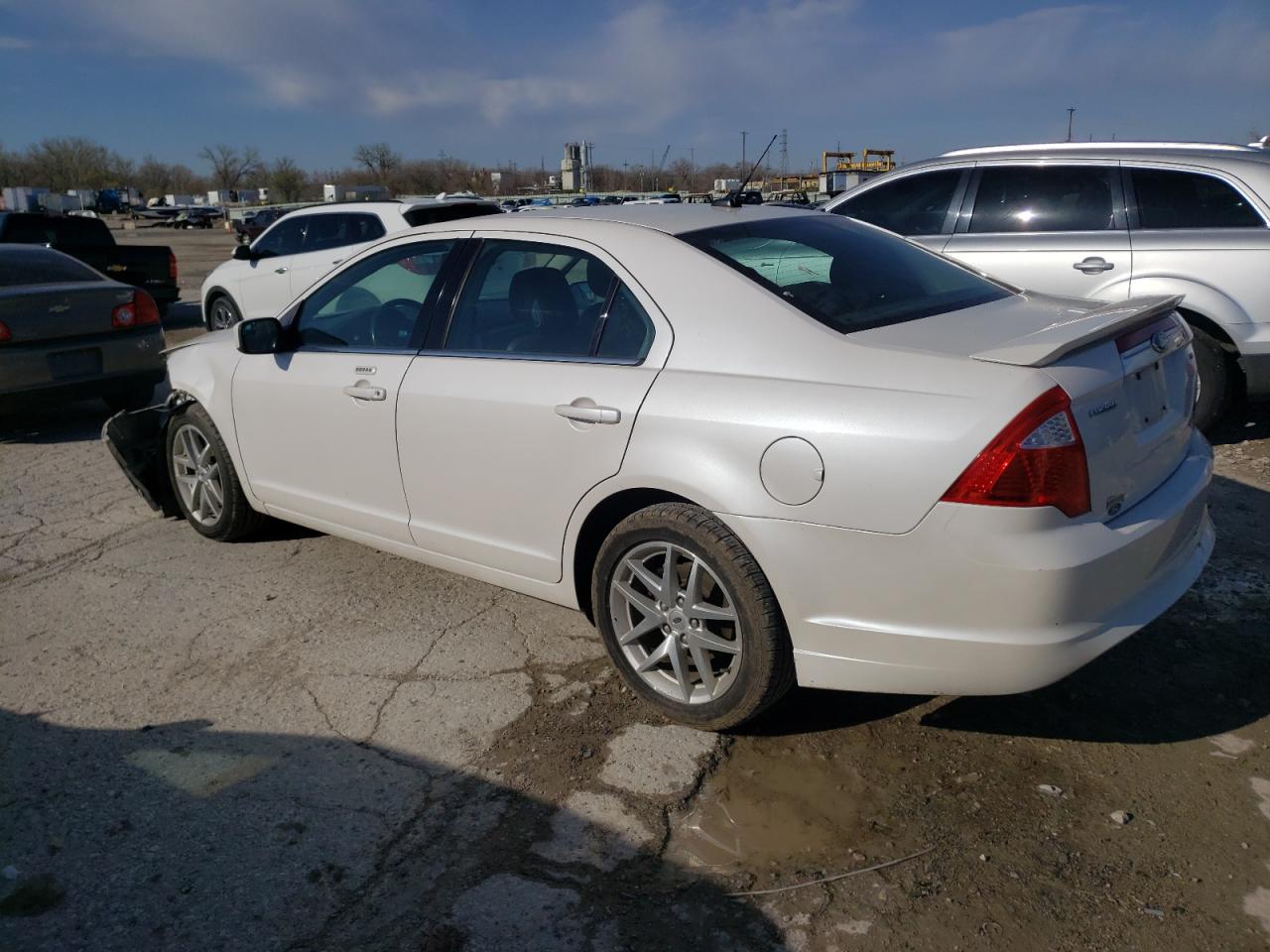 Photo 1 VIN: 3FAHP0JA7BR331477 - FORD FUSION 