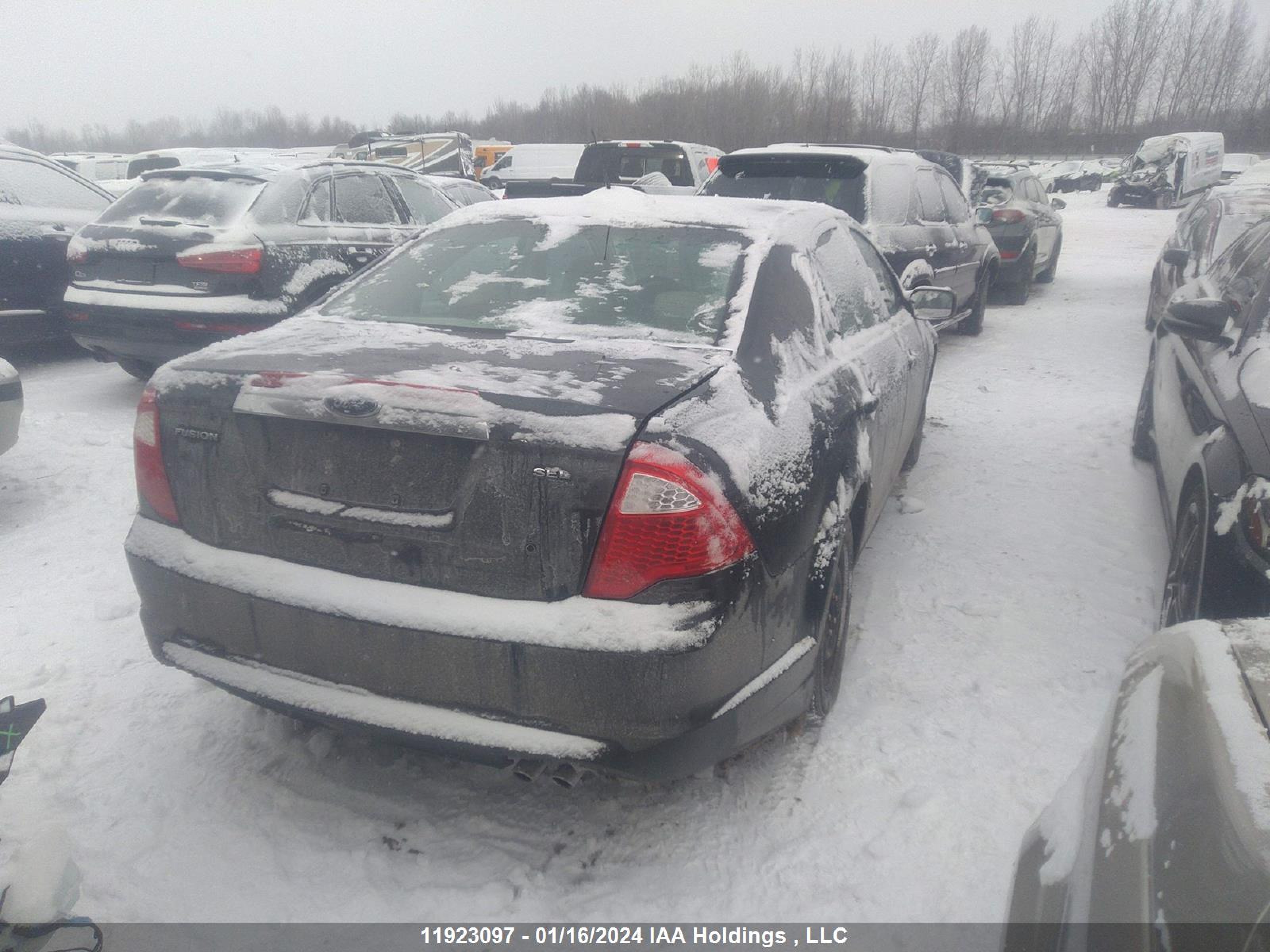 Photo 3 VIN: 3FAHP0JA8AR189624 - FORD FUSION 