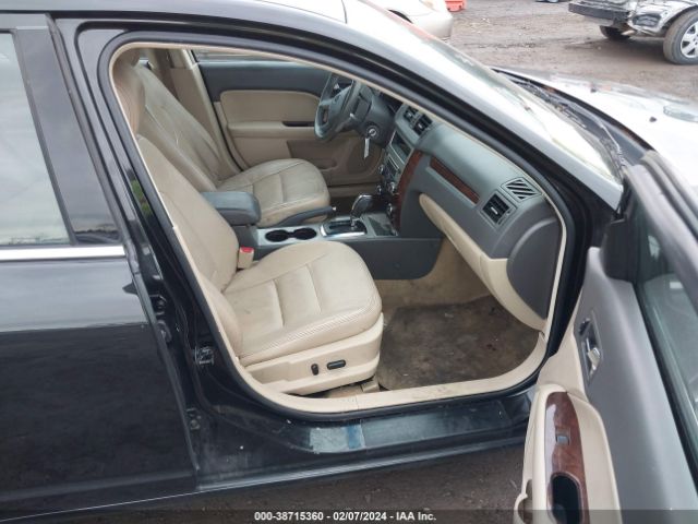 Photo 4 VIN: 3FAHP0JA8BR156365 - FORD FUSION 