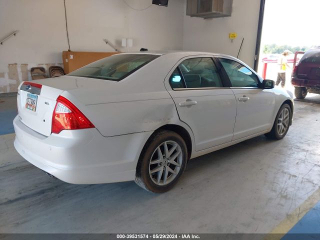 Photo 3 VIN: 3FAHP0JAXBR272148 - FORD FUSION 