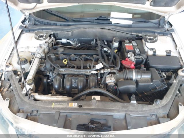 Photo 9 VIN: 3FAHP0JAXBR272148 - FORD FUSION 