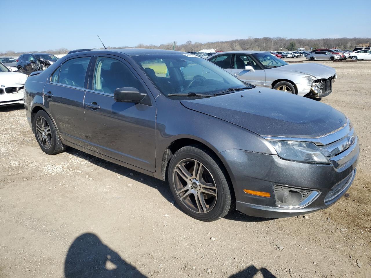 Photo 3 VIN: 3FAHP0JG0BR143422 - FORD FUSION 