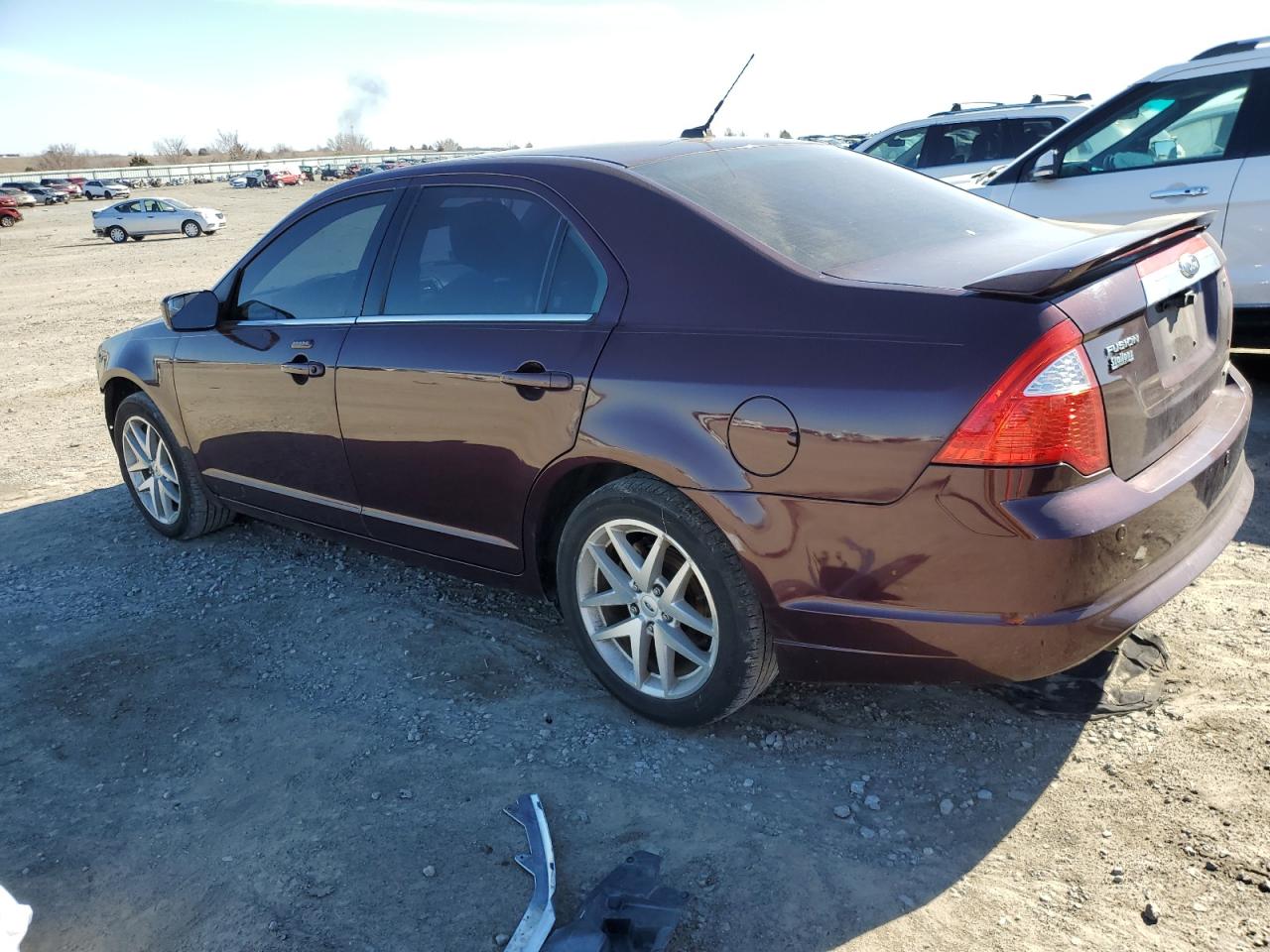 Photo 1 VIN: 3FAHP0JG0BR182799 - FORD FUSION 