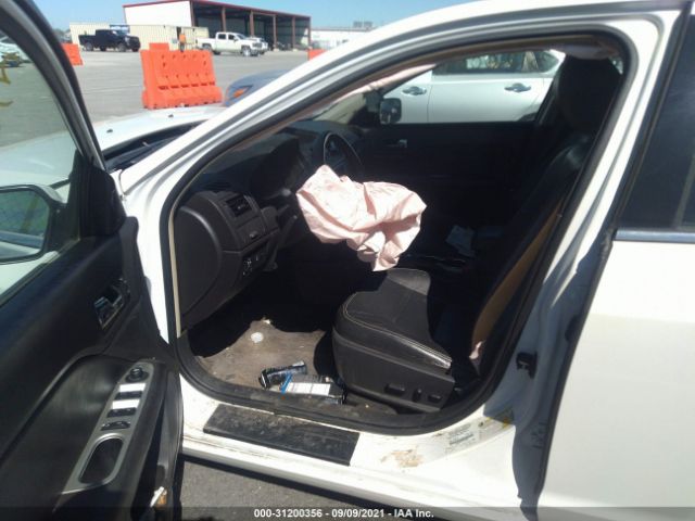 Photo 4 VIN: 3FAHP0JG1BR146488 - FORD FUSION 