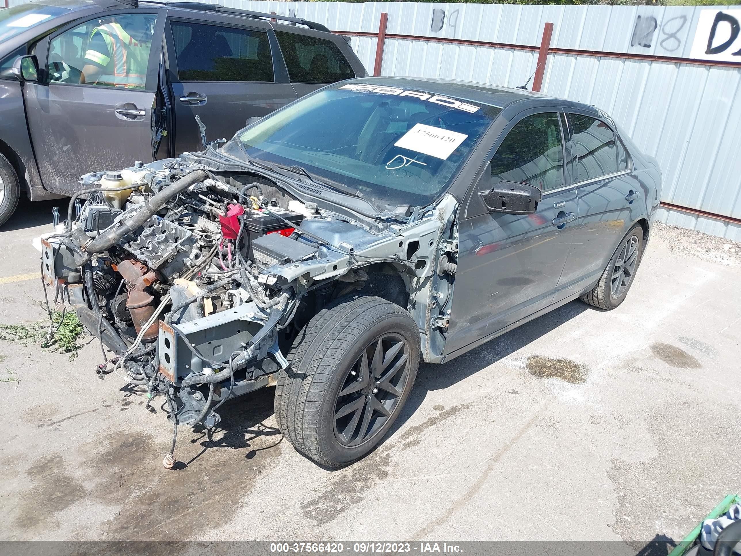 Photo 1 VIN: 3FAHP0JG1BR292129 - FORD FUSION 