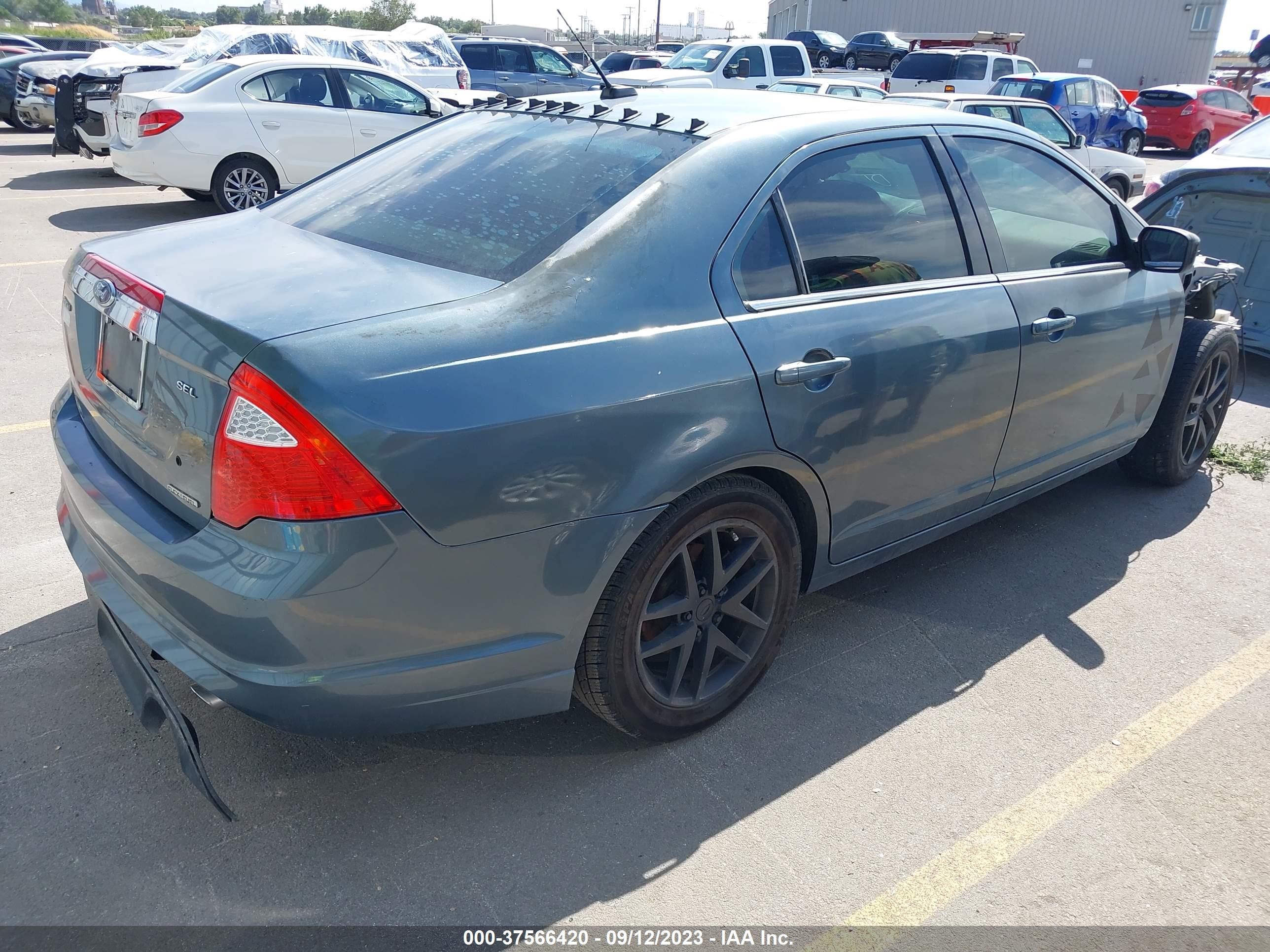 Photo 3 VIN: 3FAHP0JG1BR292129 - FORD FUSION 