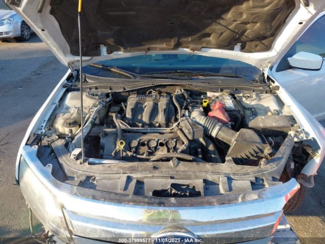 Photo 9 VIN: 3FAHP0JG3BR244096 - FORD FUSION 