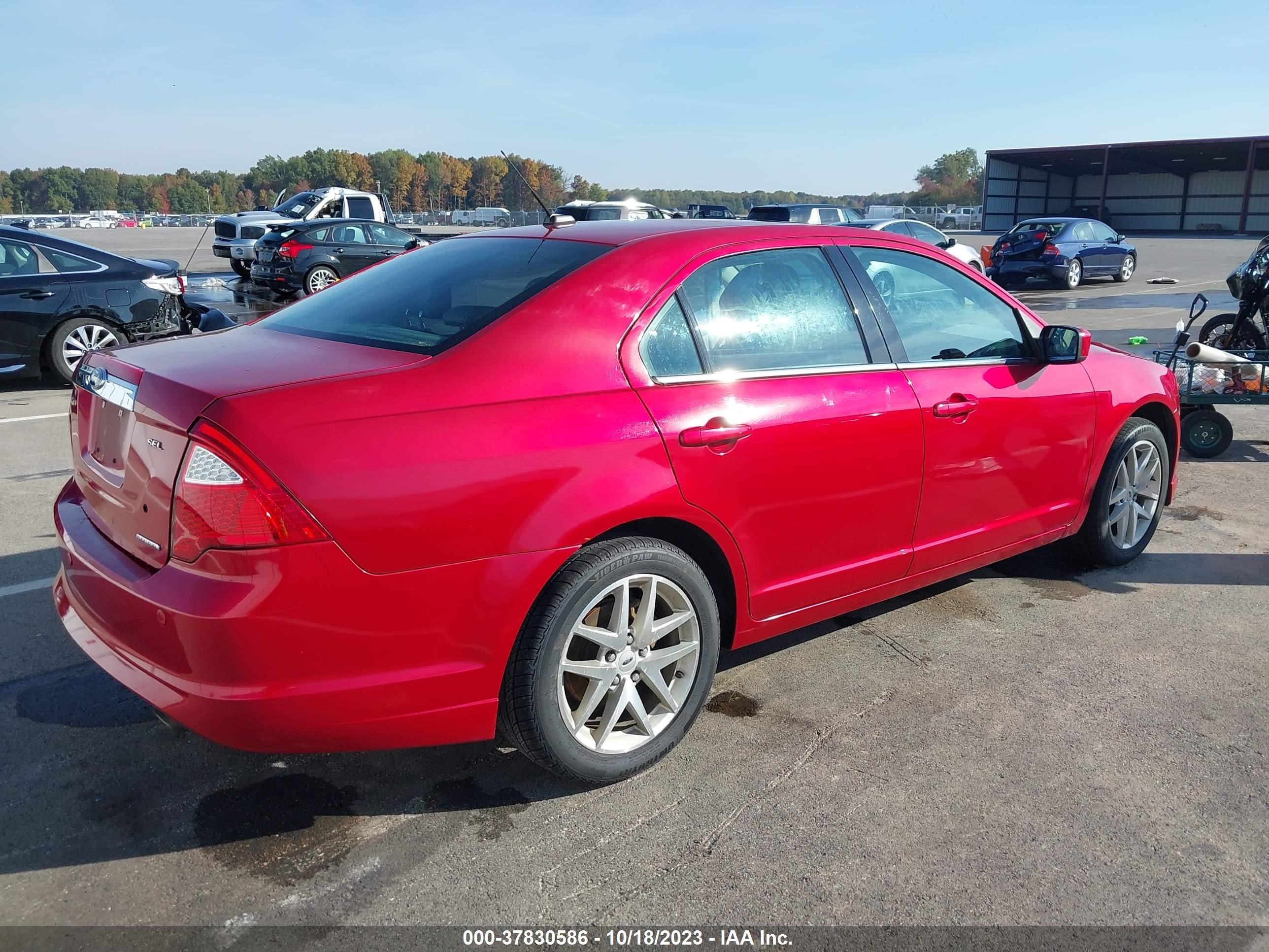 Photo 3 VIN: 3FAHP0JG3CR411851 - FORD FUSION 