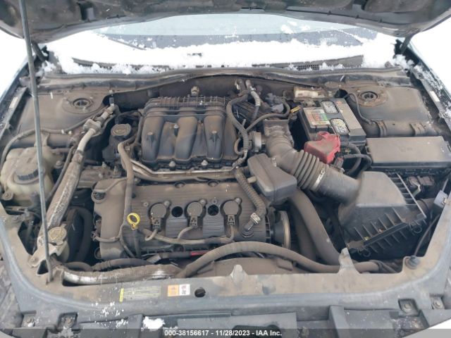 Photo 9 VIN: 3FAHP0JG4AR272973 - FORD FUSION 