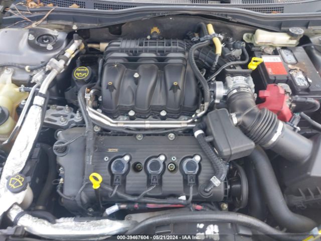 Photo 9 VIN: 3FAHP0JG4AR327910 - FORD FUSION 