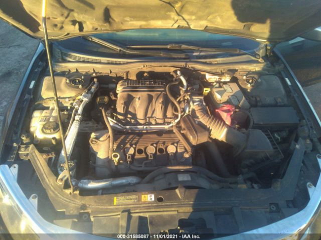 Photo 9 VIN: 3FAHP0JG4AR425061 - FORD FUSION 