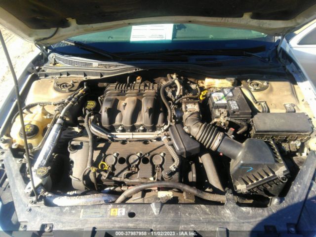 Photo 9 VIN: 3FAHP0JG5AR272934 - FORD FUSION 