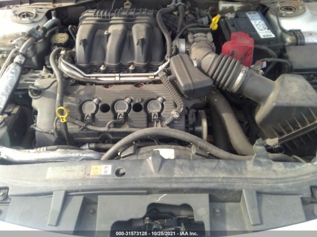 Photo 9 VIN: 3FAHP0JG5BR330414 - FORD FUSION 