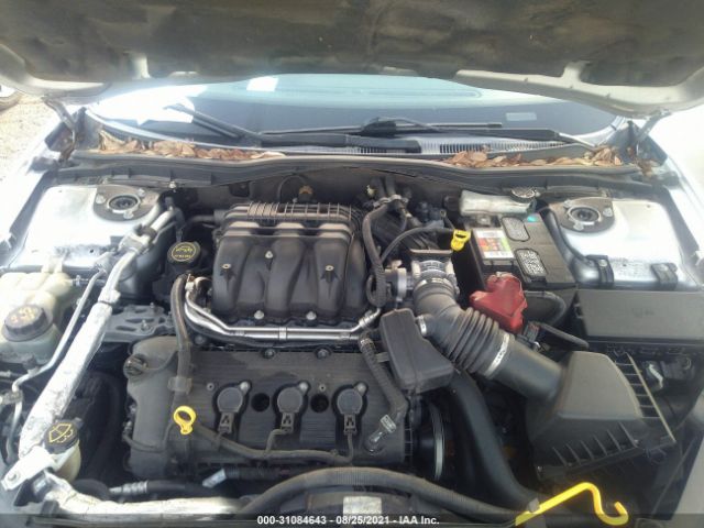 Photo 9 VIN: 3FAHP0JG7BR245168 - FORD FUSION 