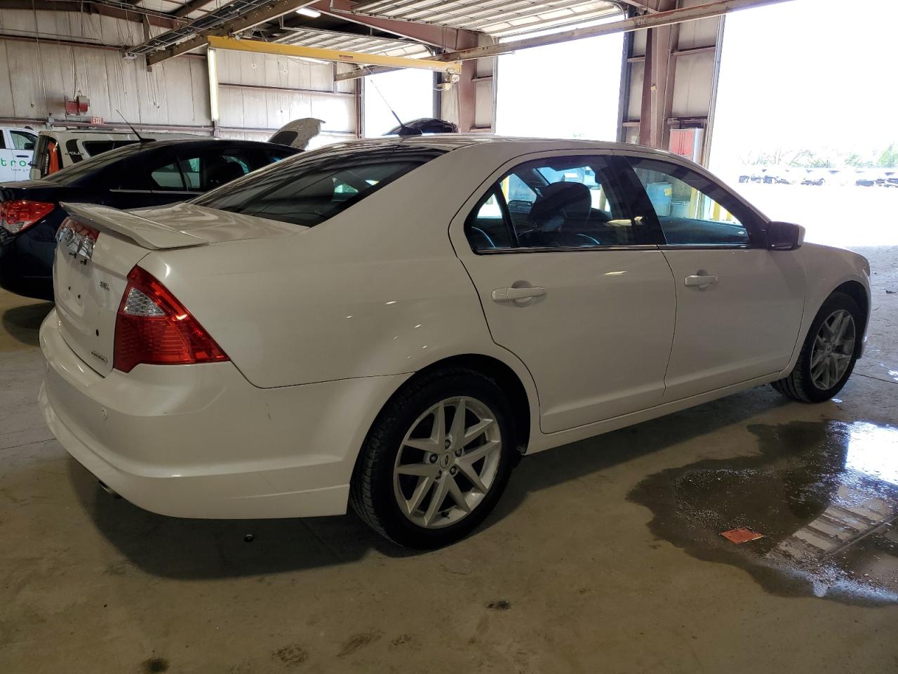 Photo 2 VIN: 3FAHP0JG7CR269374 - FORD FUSION 