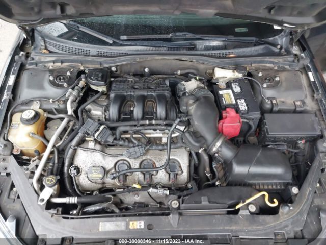 Photo 9 VIN: 3FAHP0KC1AR102663 - FORD FUSION 