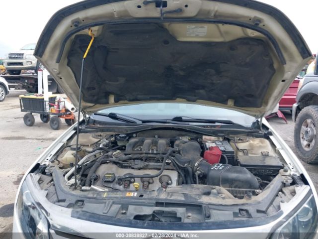 Photo 9 VIN: 3FAHP0KC3BR133446 - FORD FUSION 