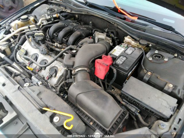 Photo 9 VIN: 3FAHP0KC6AR171218 - FORD FUSION 