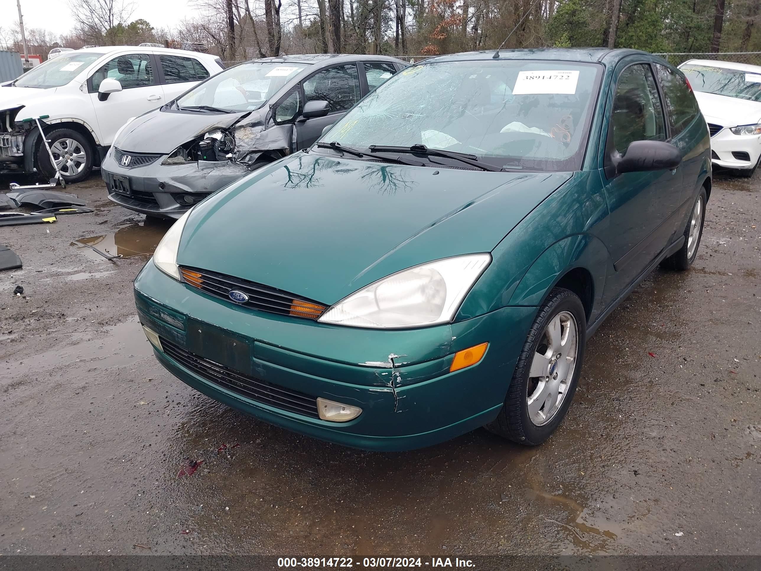 Photo 5 VIN: 3FAHP313X1R223310 - FORD FOCUS 