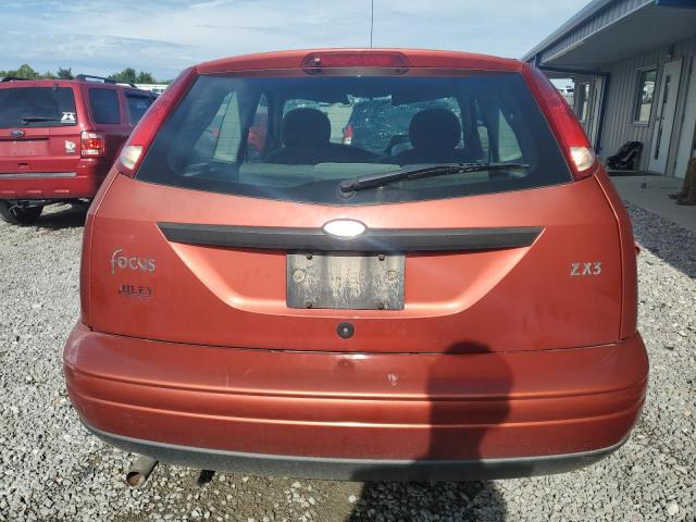 Photo 5 VIN: 3FAHP313XYR186253 - FORD FOCUS 