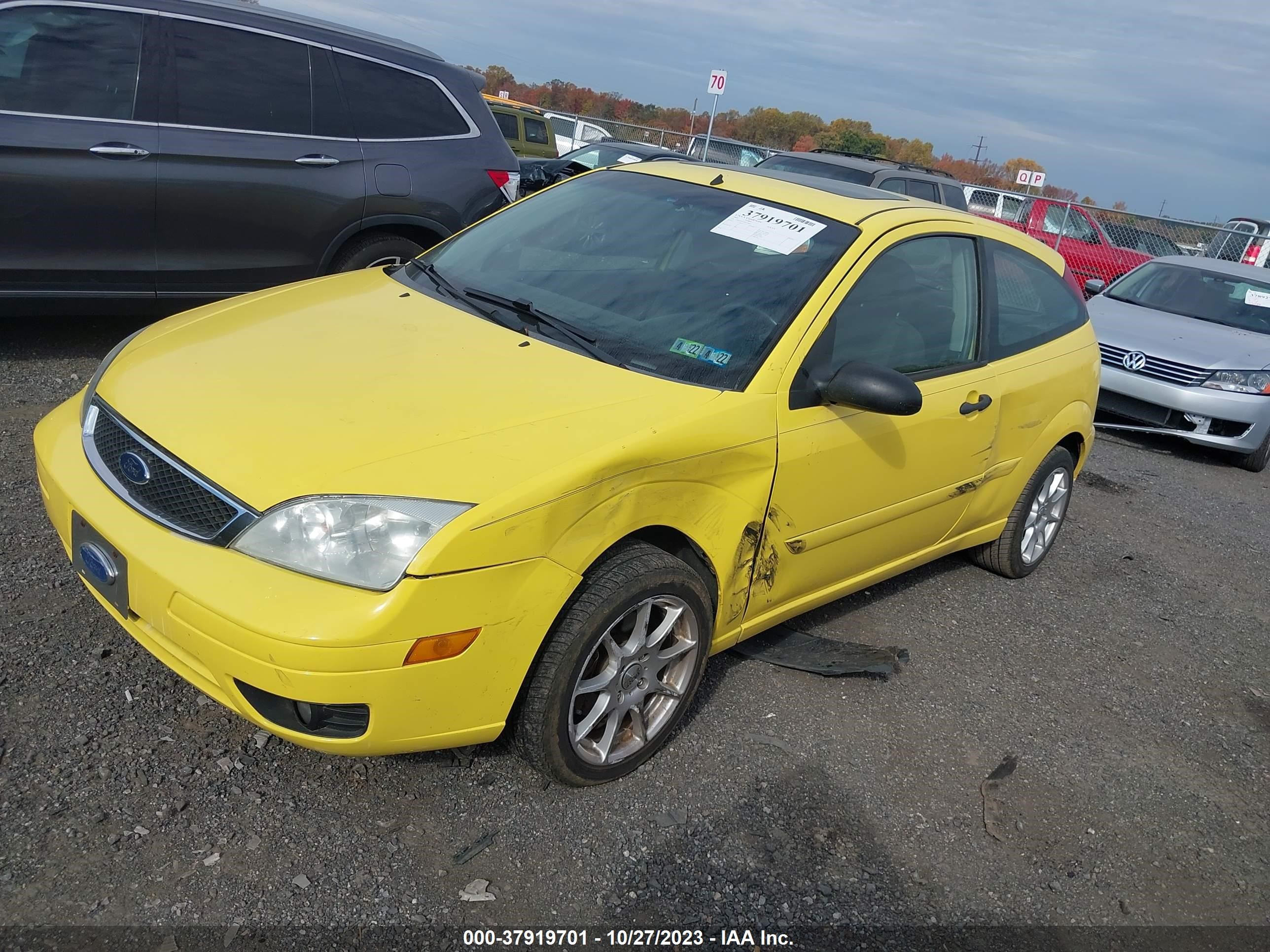 Photo 1 VIN: 3FAHP31N75R120661 - FORD FOCUS 