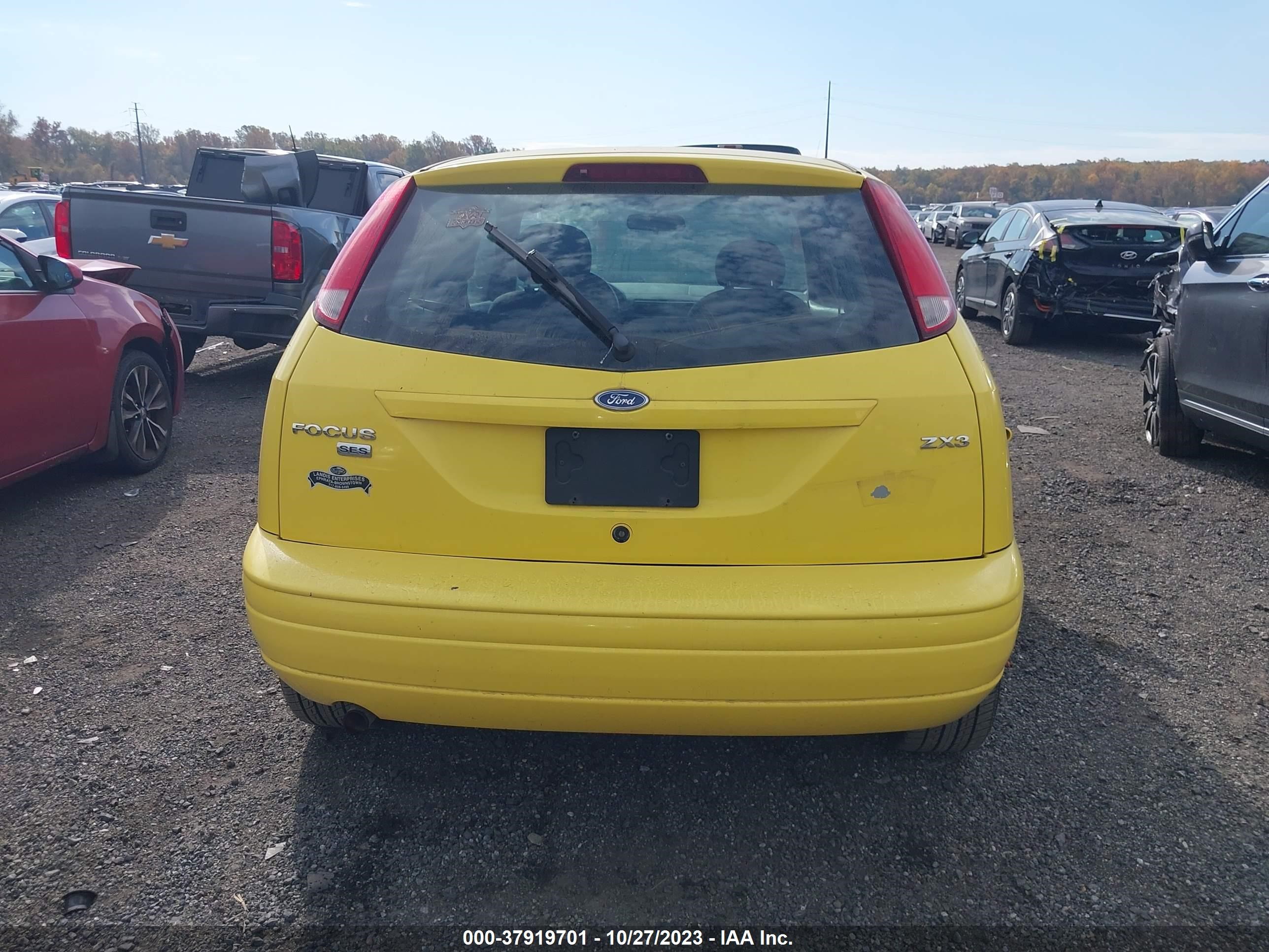 Photo 15 VIN: 3FAHP31N75R120661 - FORD FOCUS 