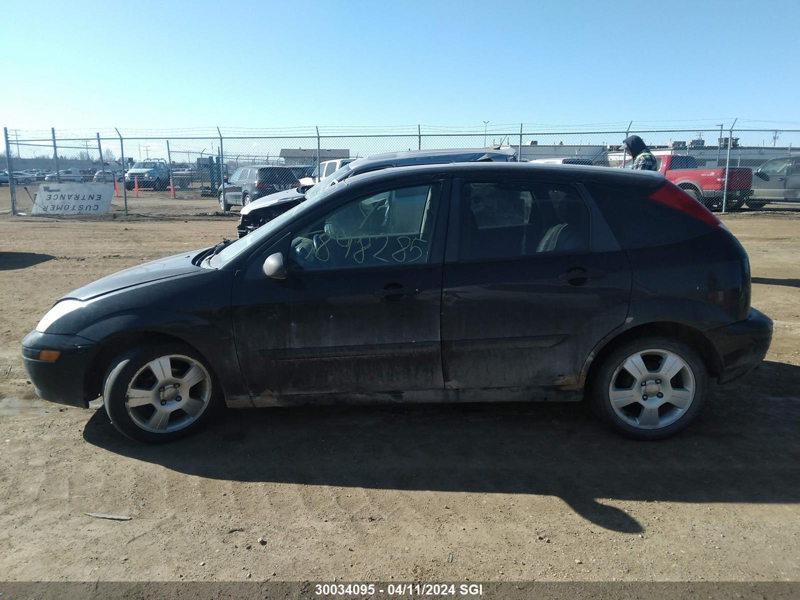 Photo 13 VIN: 3FAHP37303R105423 - FORD FOCUS 