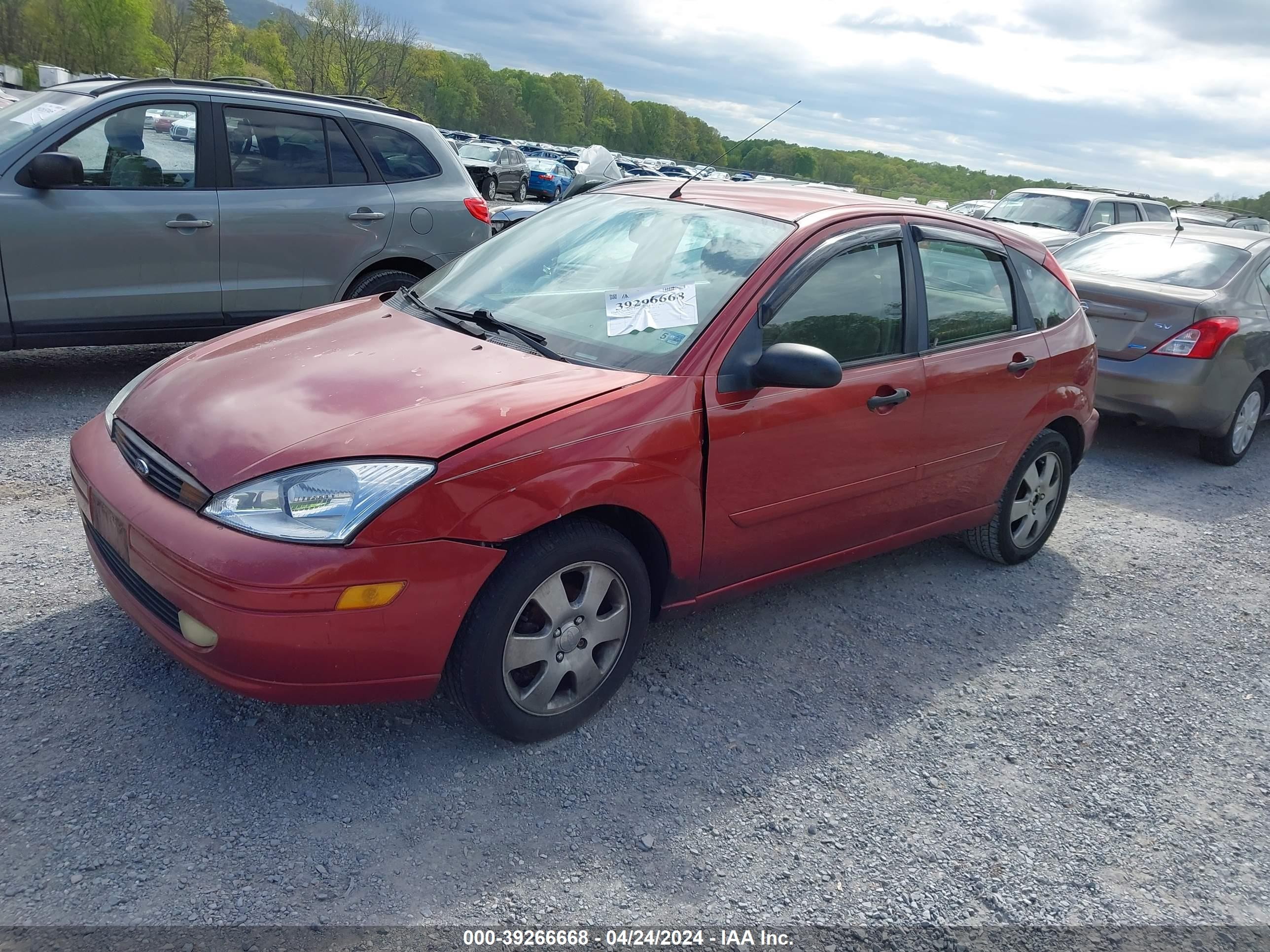 Photo 1 VIN: 3FAHP37312R131298 - FORD FOCUS 