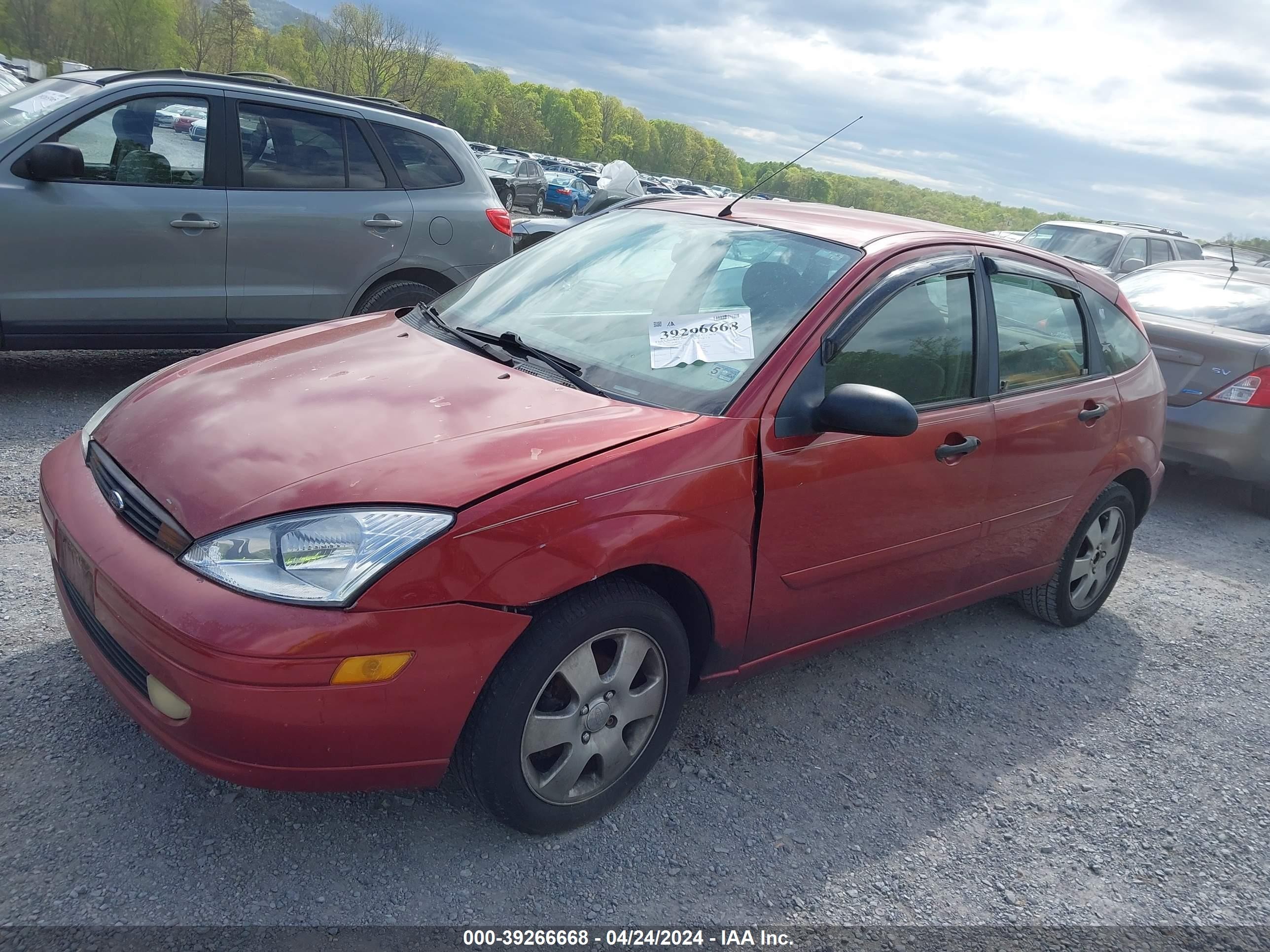 Photo 5 VIN: 3FAHP37312R131298 - FORD FOCUS 