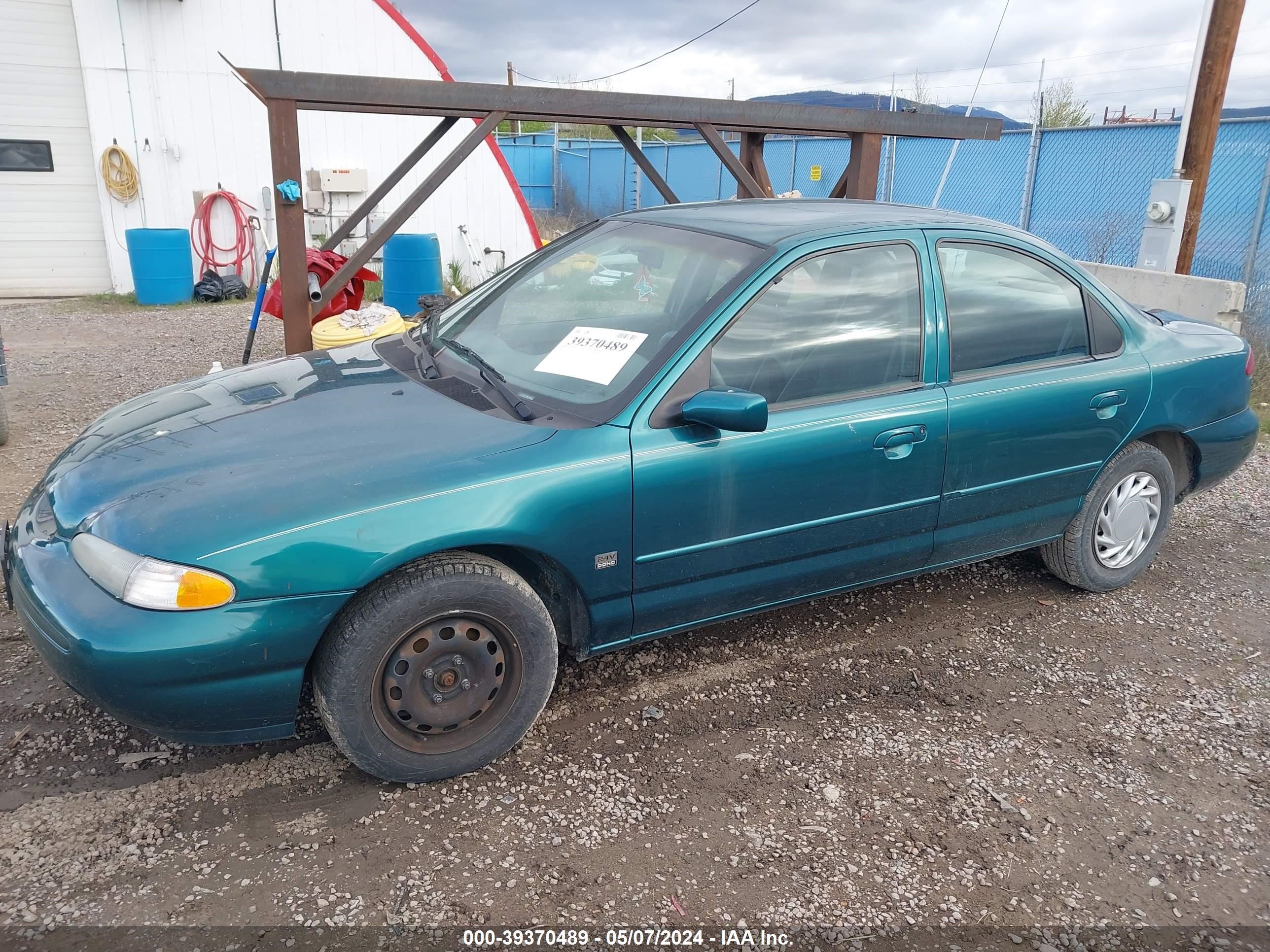 Photo 1 VIN: 3FALP66L3TM117687 - FORD CONTOUR 