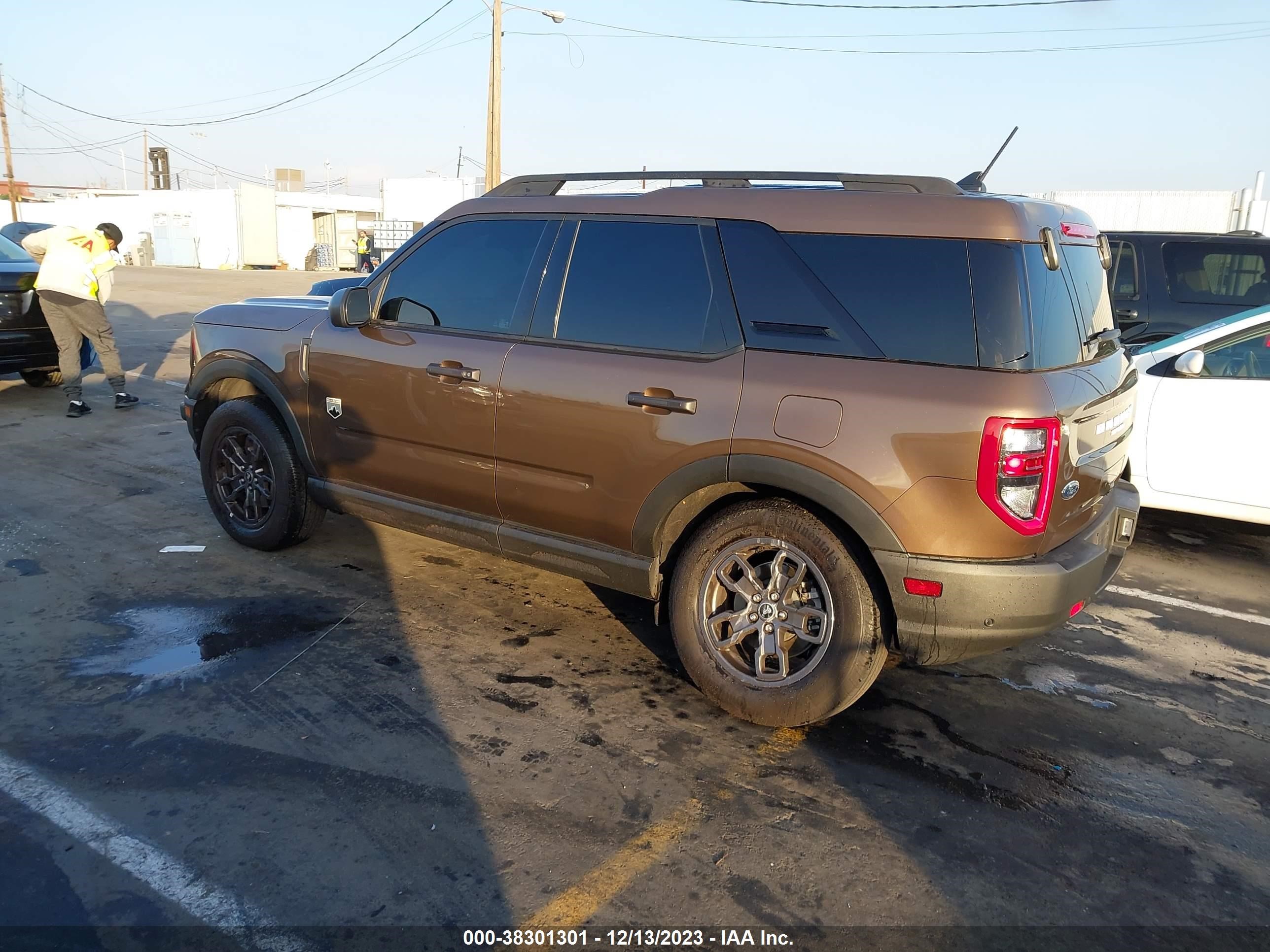 Photo 2 VIN: 3FMCR9B63NRD65204 - FORD BRONCO SPORT 