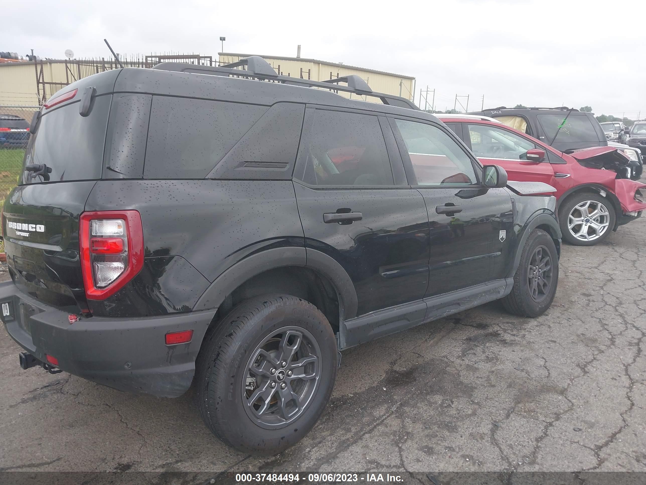 Photo 3 VIN: 3FMCR9B6XNRE17167 - FORD BRONCO SPORT 