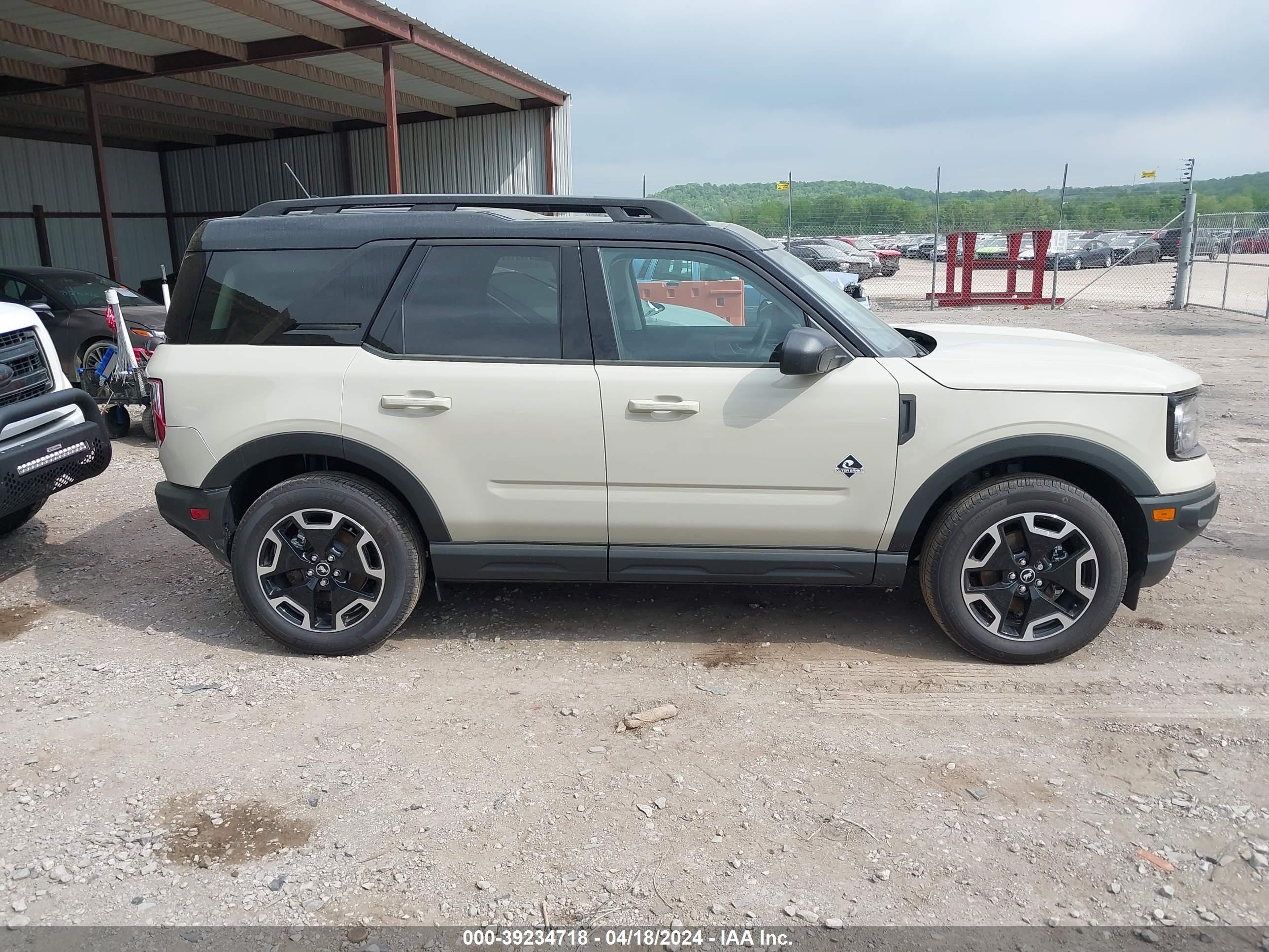 Photo 12 VIN: 3FMCR9C61RRE52930 - FORD BRONCO SPORT 