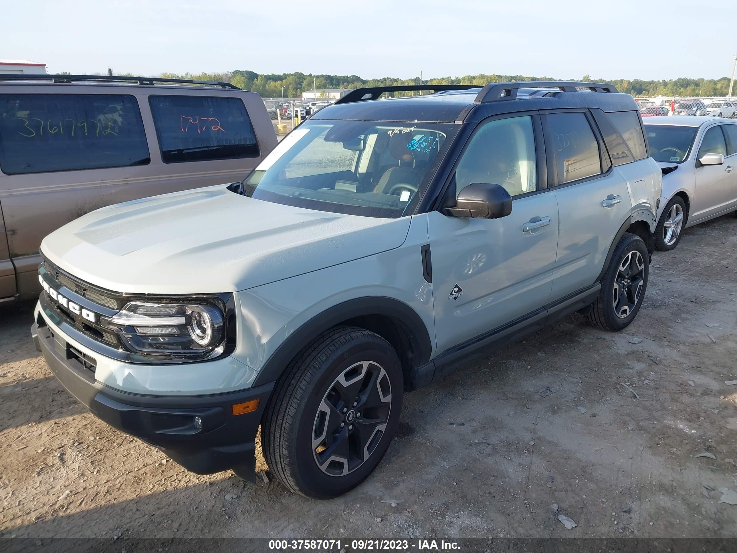 Photo 1 VIN: 3FMCR9C66NRD21955 - FORD BRONCO SPORT 