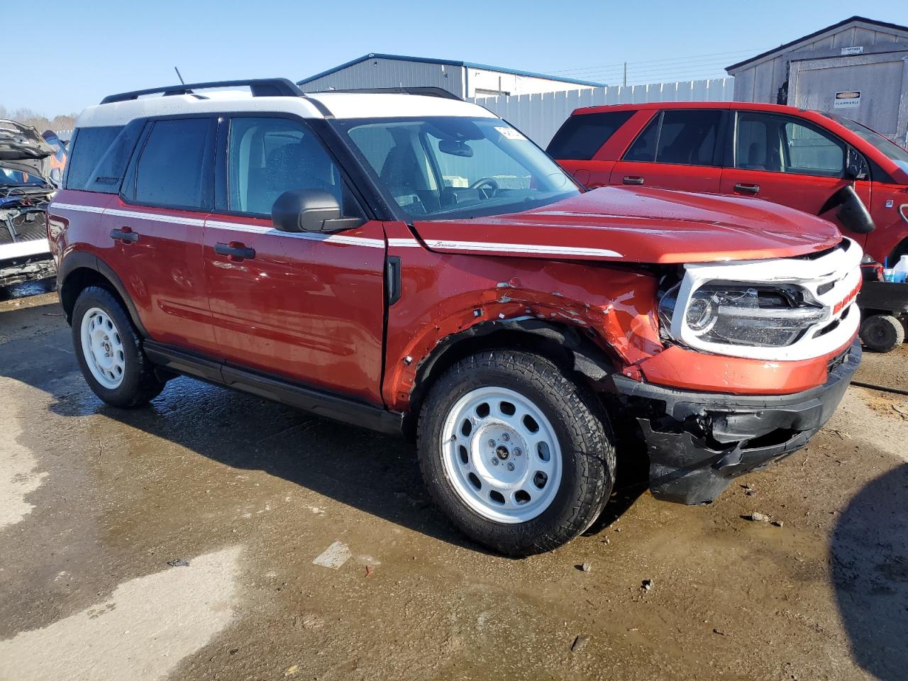 Photo 3 VIN: 3FMCR9G6XPRD22247 - FORD BRONCO 