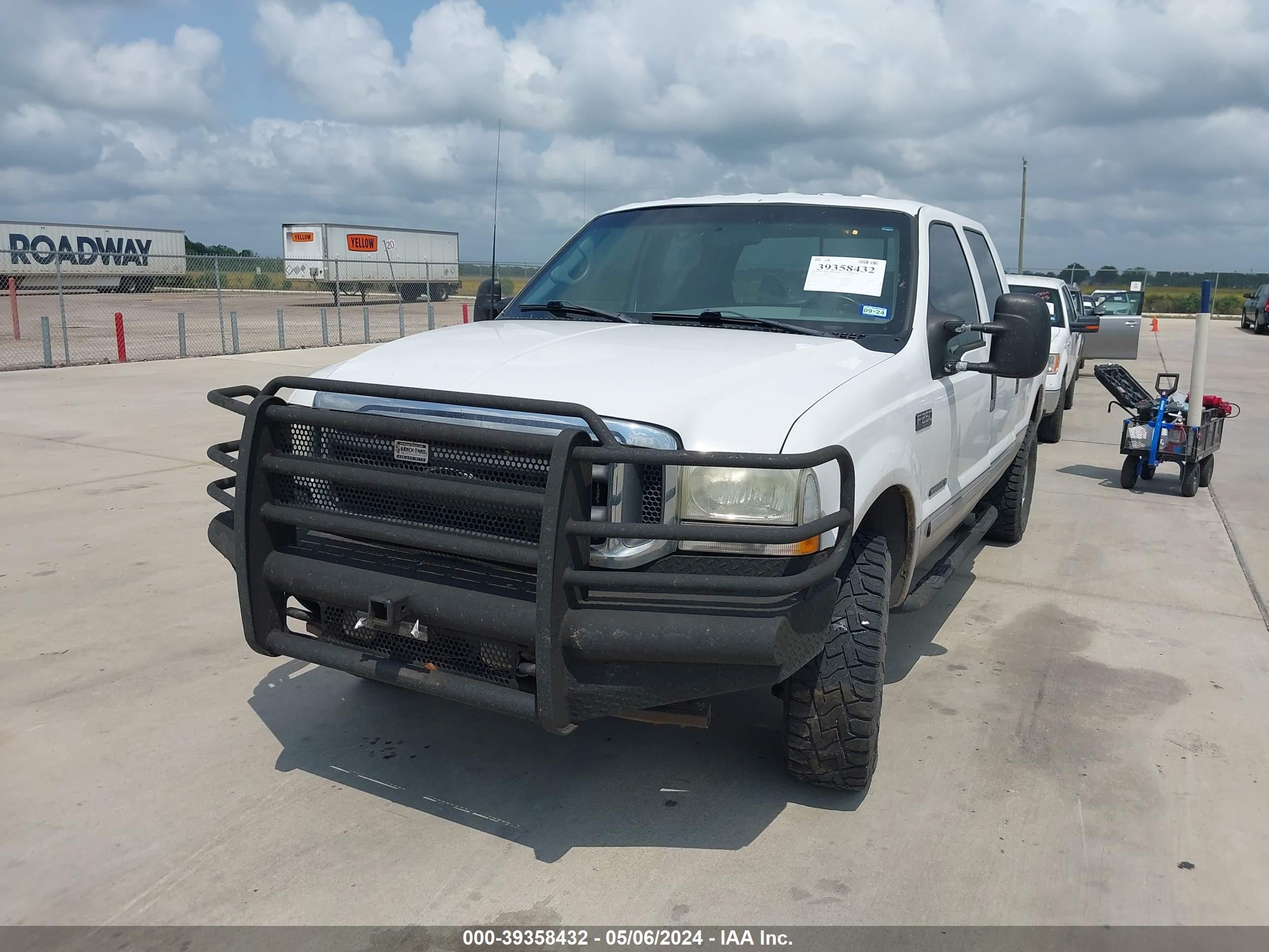 Photo 5 VIN: 3FTNW21F52MA16181 - FORD F250 