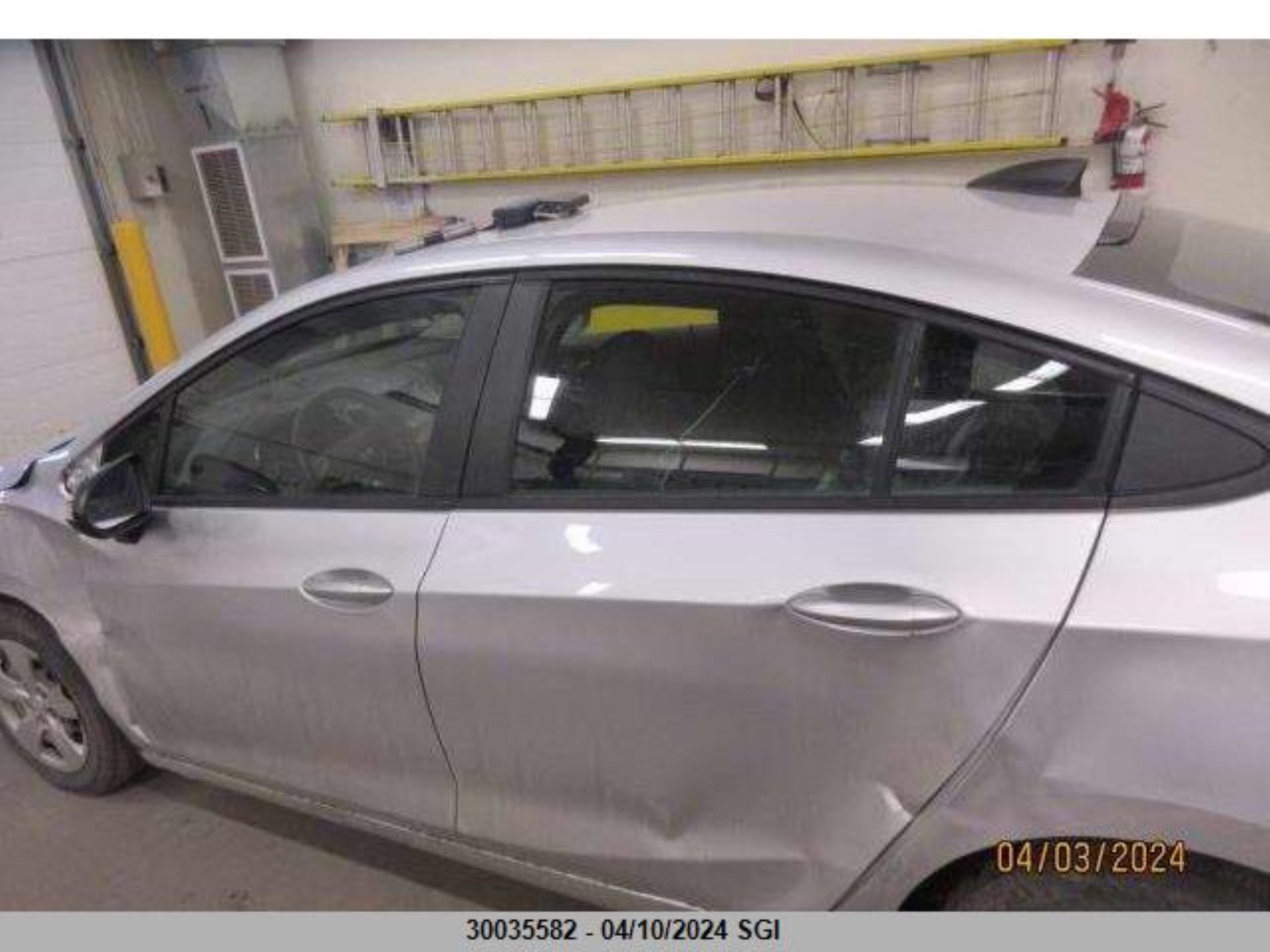 Photo 9 VIN: 3G1BC5SM2HS540931 - CHEVROLET CRUZE 