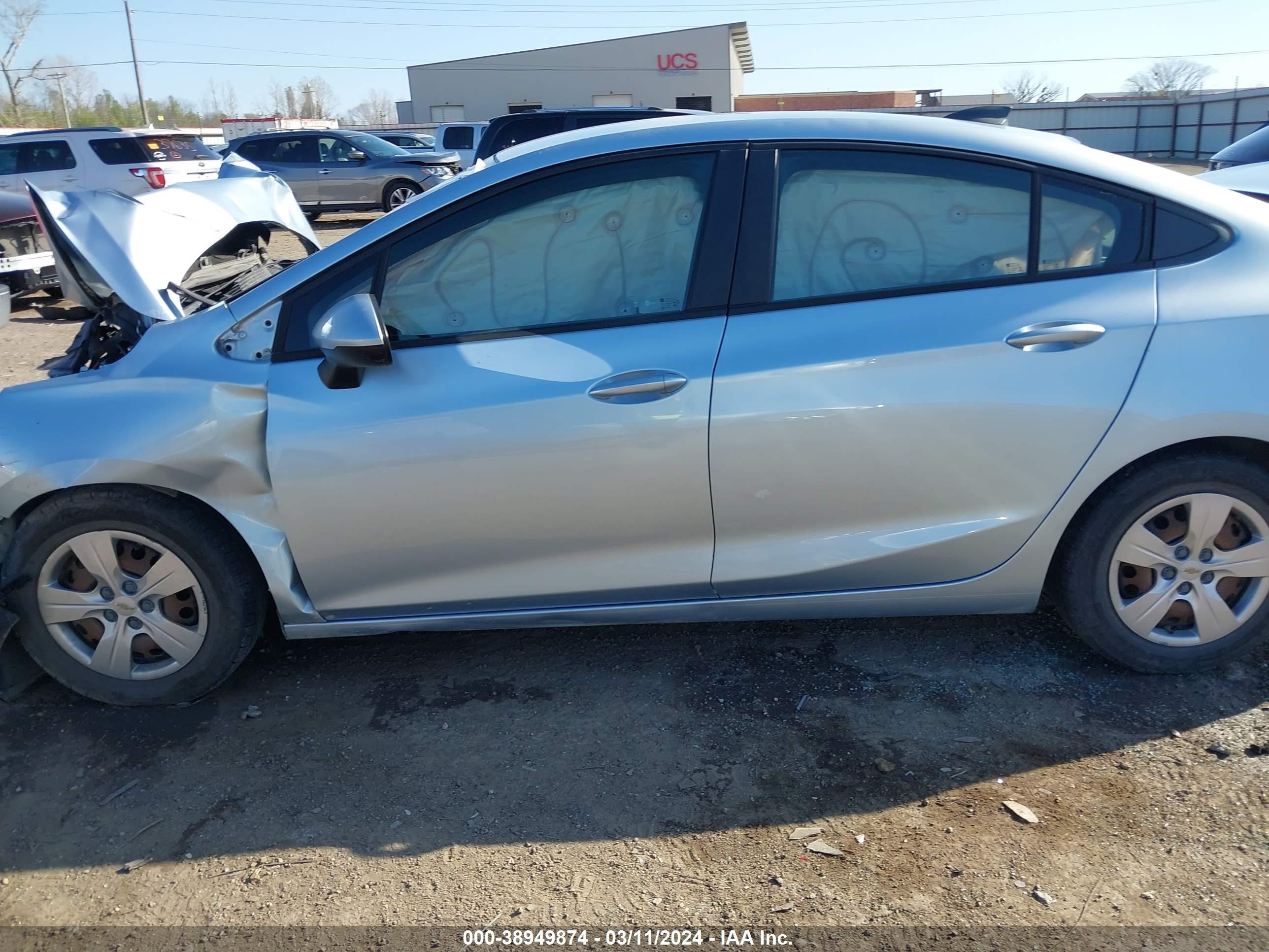 Photo 13 VIN: 3G1BC5SM5HS548148 - CHEVROLET CRUZE 