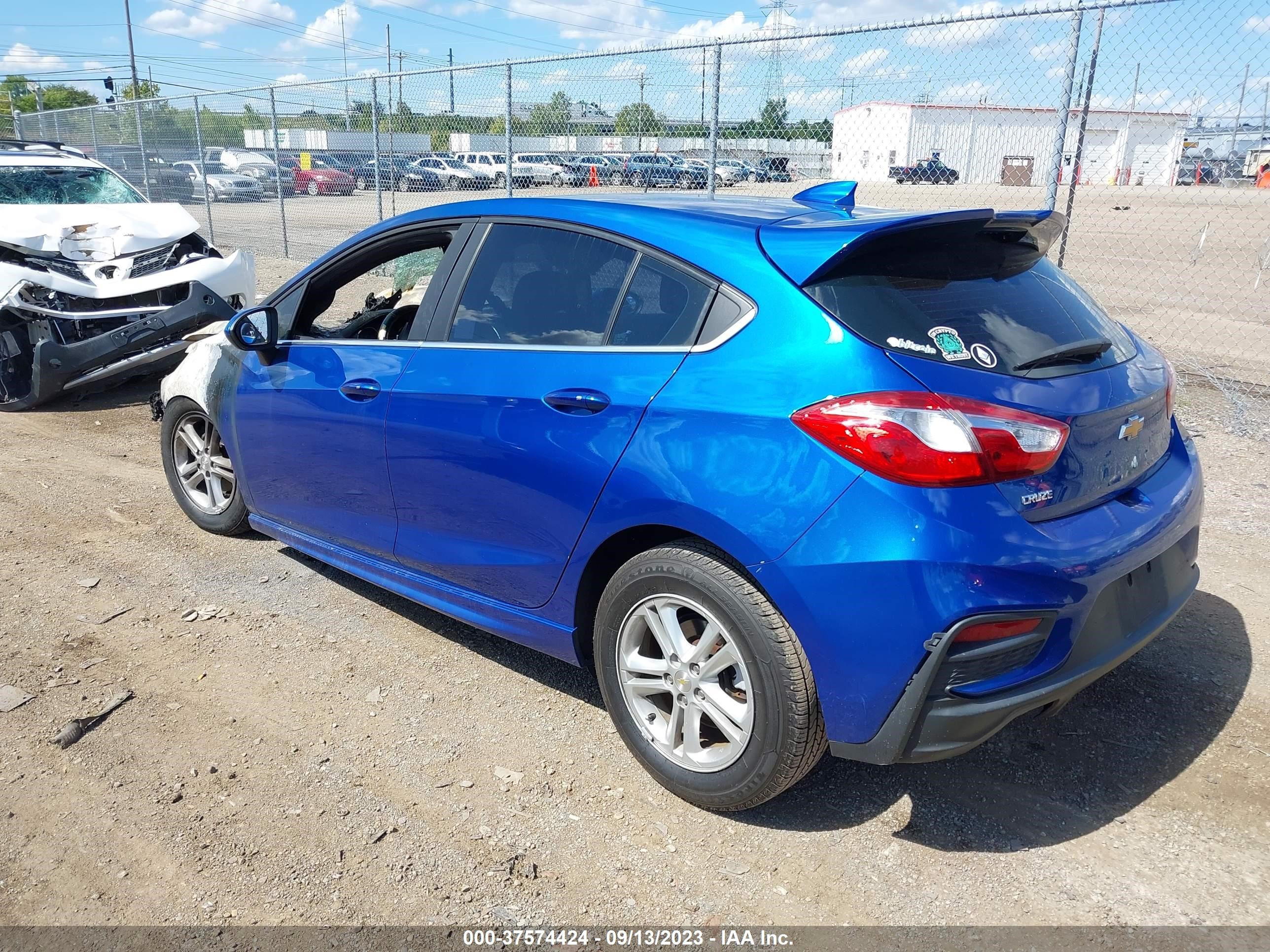 Photo 2 VIN: 3G1BD6SM4HS571326 - CHEVROLET CRUZE 