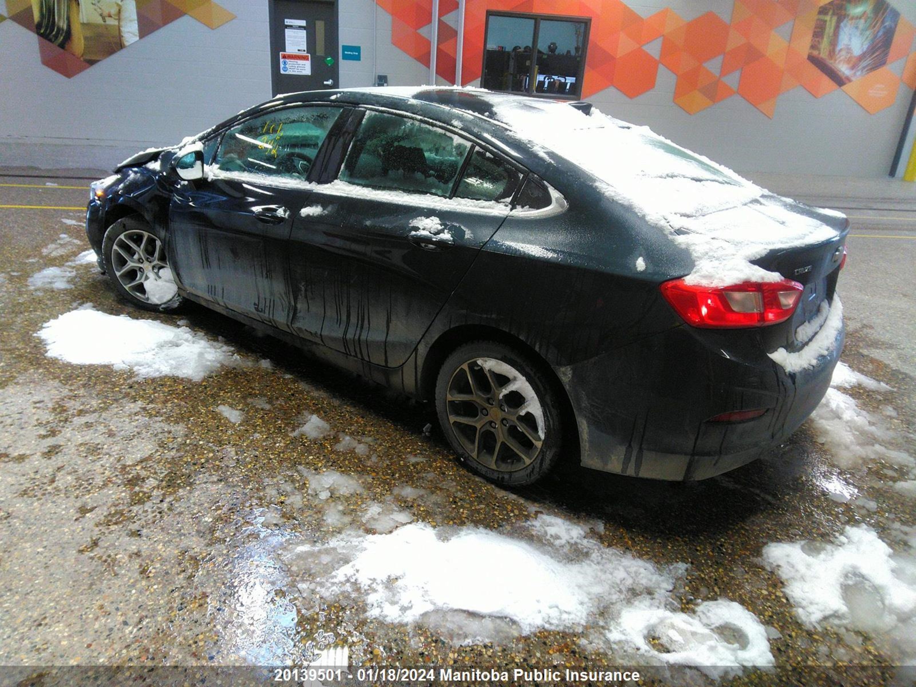 Photo 2 VIN: 3G1BE5SM1HS562607 - CHEVROLET CRUZE 