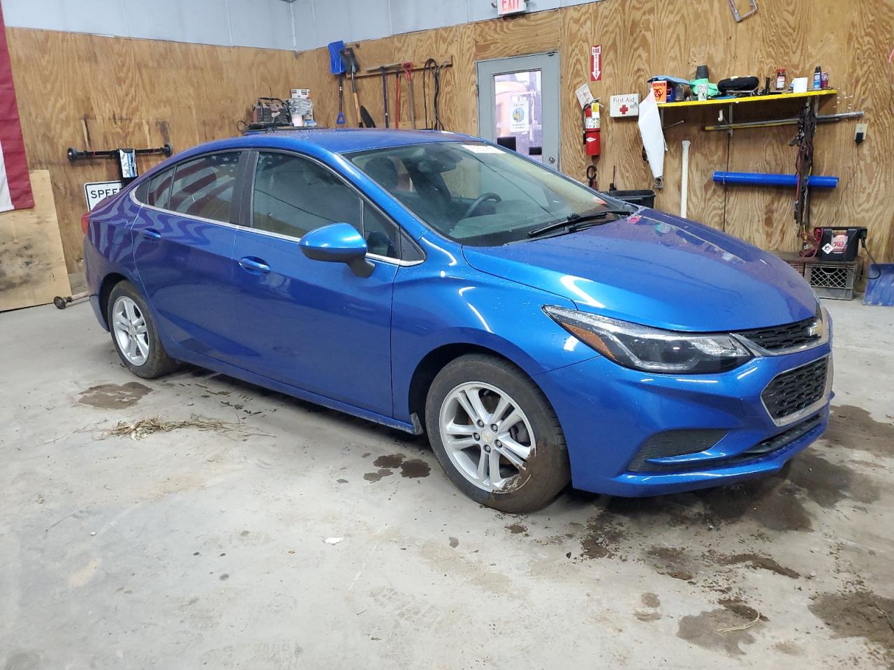 Photo 3 VIN: 3G1BE5SM4HS523011 - CHEVROLET CRUZE 