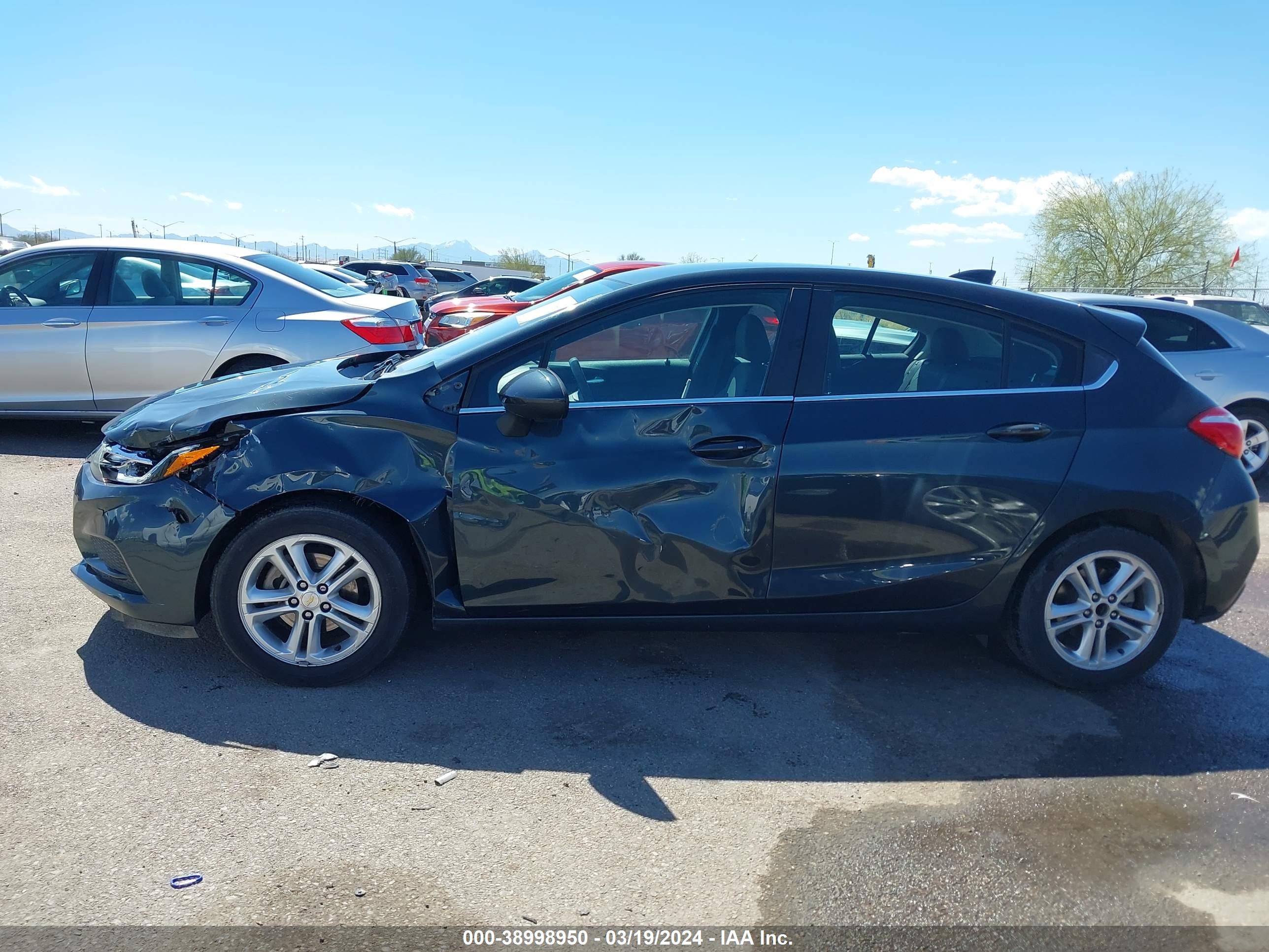 Photo 5 VIN: 3G1BE6SM1HS603663 - CHEVROLET CRUZE 