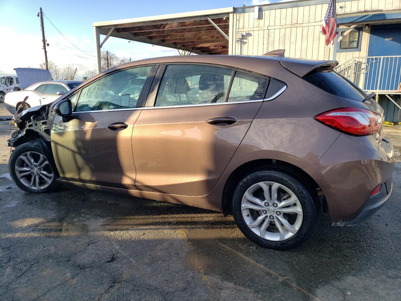 Photo 1 VIN: 3G1BE6SM1KS559333 - CHEVROLET CRUZE 