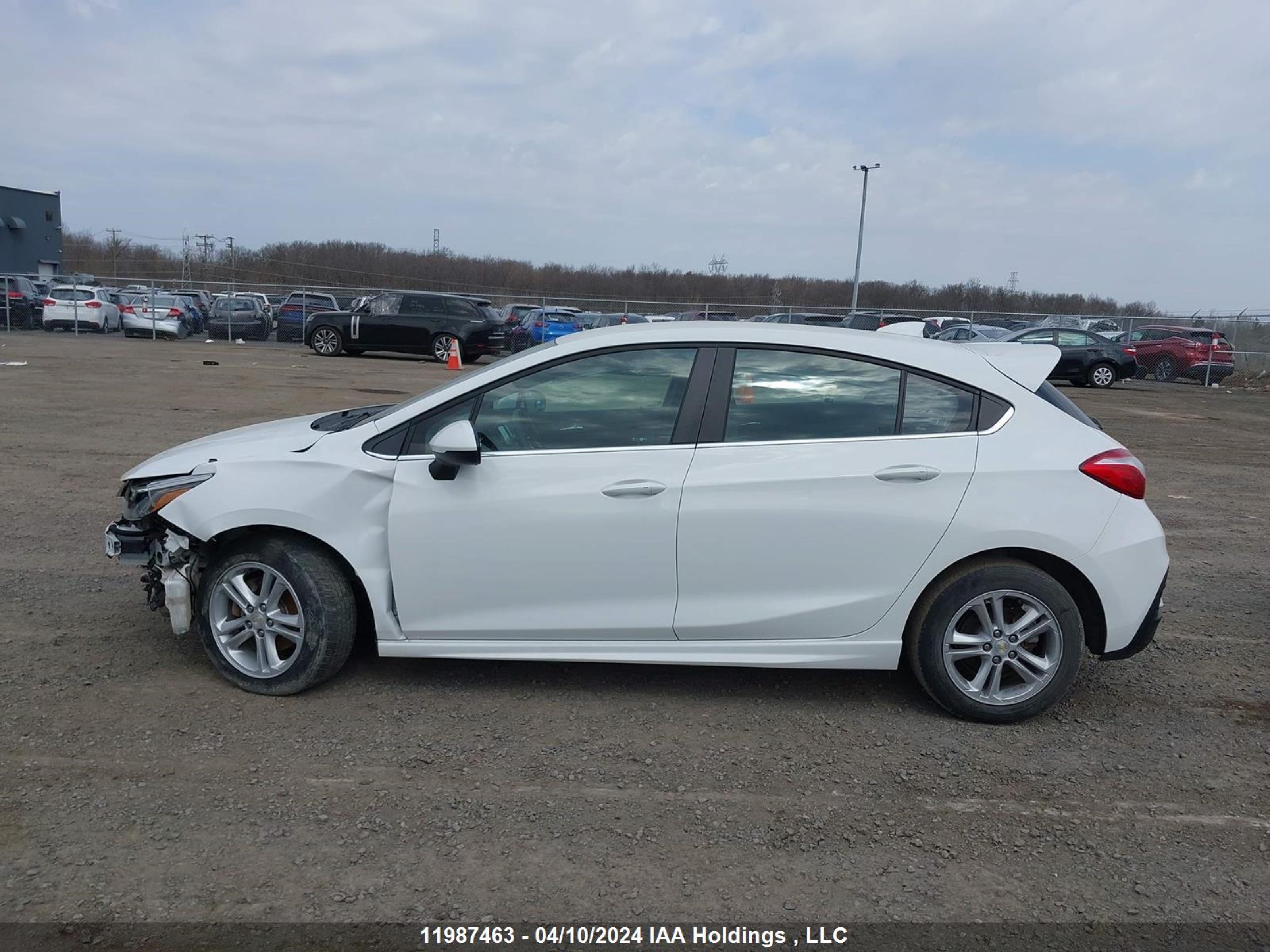 Photo 14 VIN: 3G1BE6SM2JS590153 - CHEVROLET CRUZE 