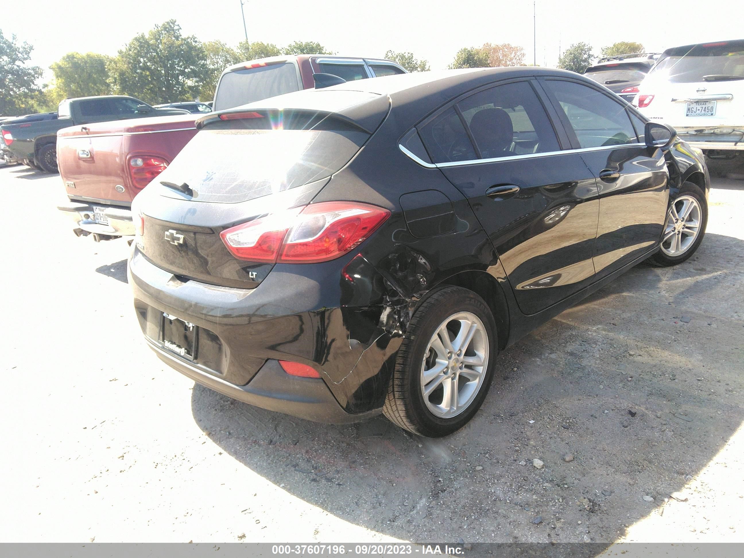 Photo 3 VIN: 3G1BE6SM6JS525502 - CHEVROLET CRUZE 