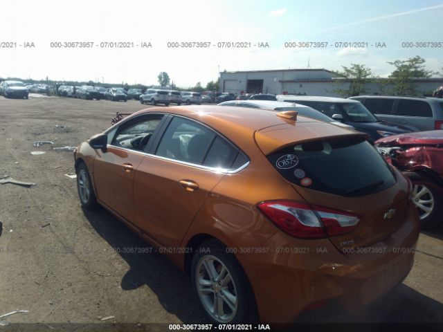 Photo 2 VIN: 3G1BE6SM8HS561797 - CHEVROLET CRUZE 