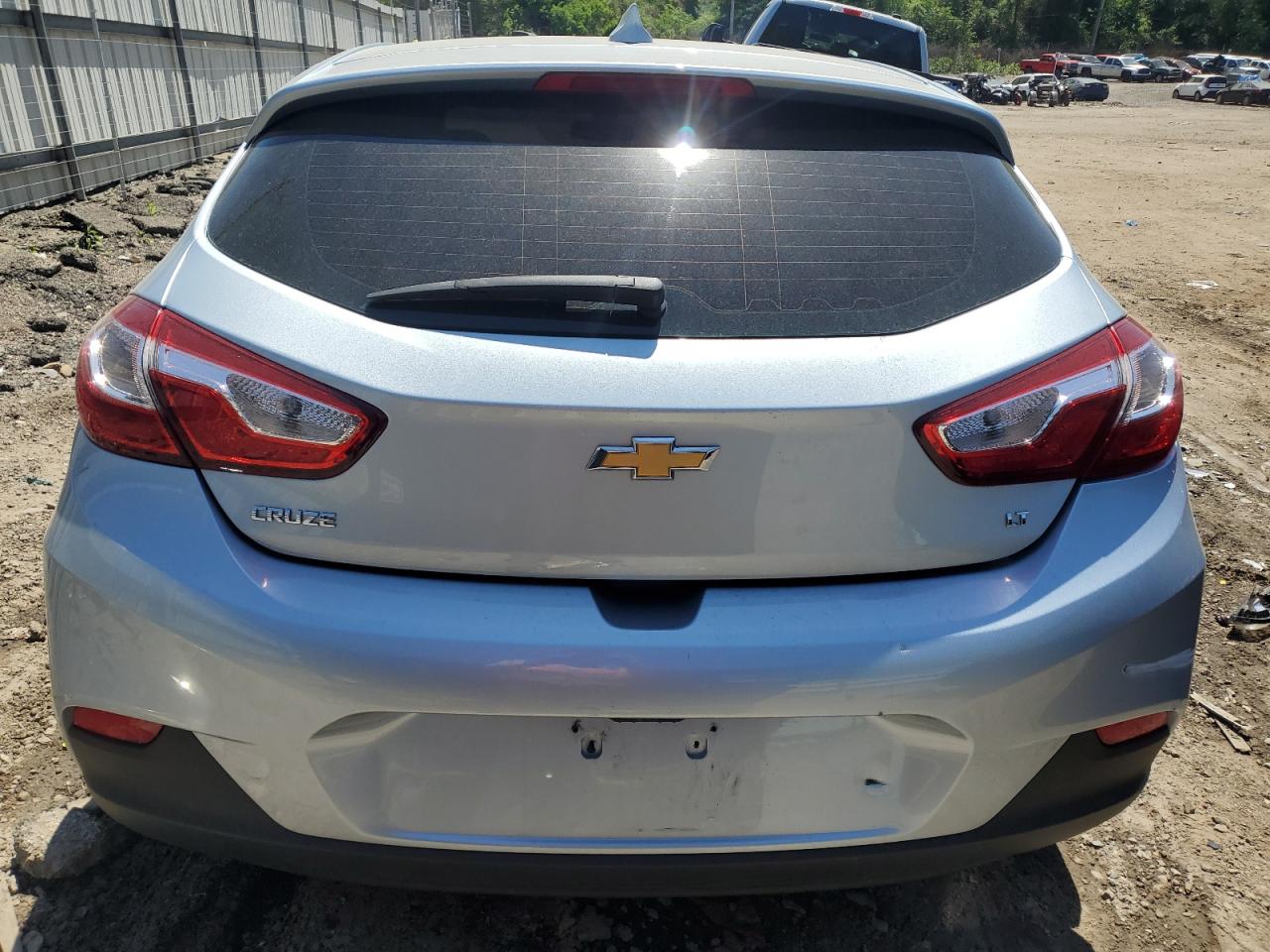 Photo 5 VIN: 3G1BE6SM8HS586814 - CHEVROLET CRUZE 