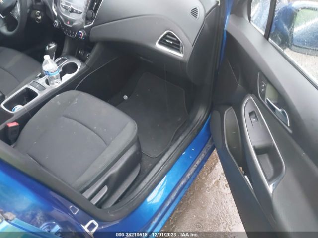 Photo 4 VIN: 3G1BE6SM9HS561548 - CHEVROLET CRUZE 